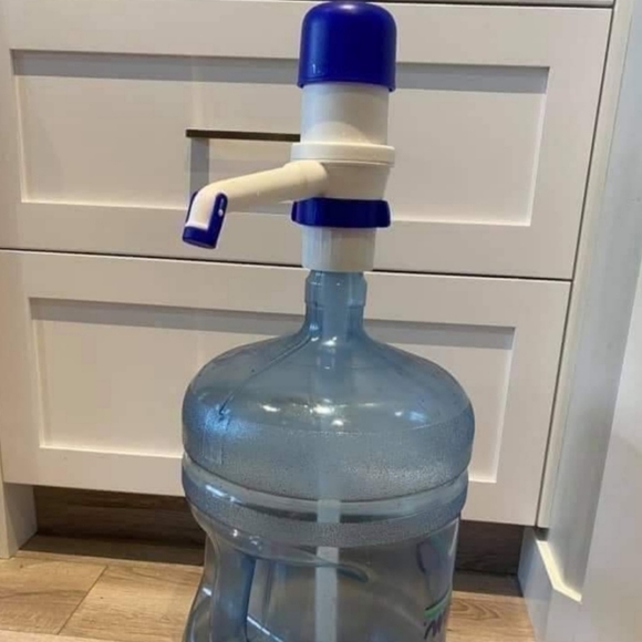 Tupperware Water Pump- White and in Green Color - Picture 3 of 3